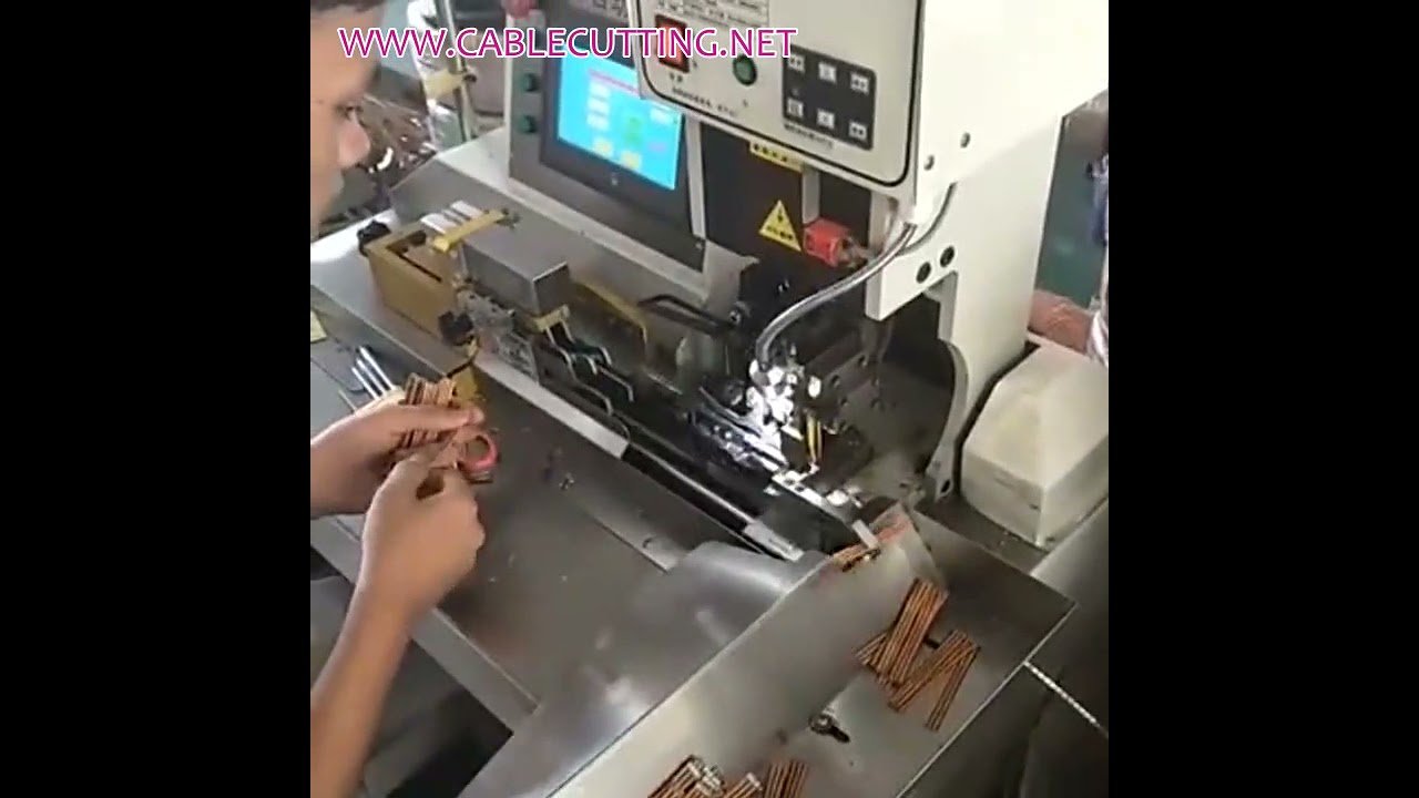 Monilinjainen puristuskone, monilinjainen kuorinta- ja puristuskone, kaapelinpuristuskone