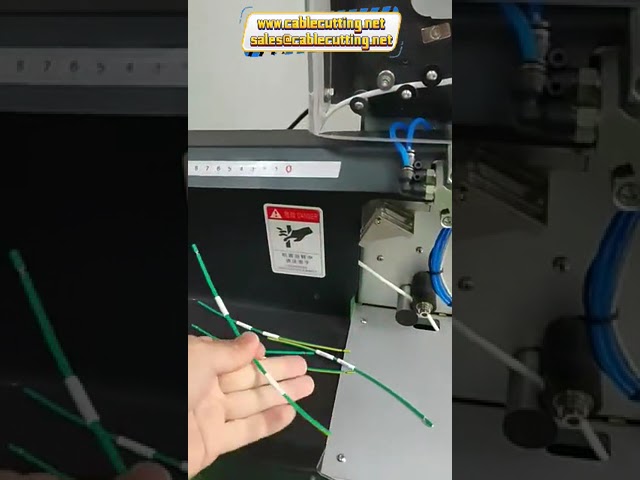 Putkien tulostus- ja kuorintakone tietokoneohjattuun johtojen merkintään ja katkaisuun