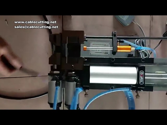 330 Peeling Machine , Stripping Diameter 20mm, Stripping Length 300mm, For AC DC Power Cable