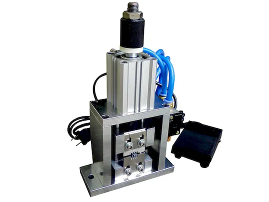 Vertical Aluminum Foil Leikkauskone WPM-901